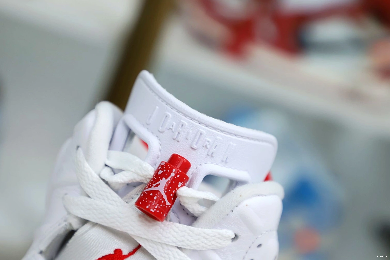 RED 6 JORDAN AIR OREO 1219